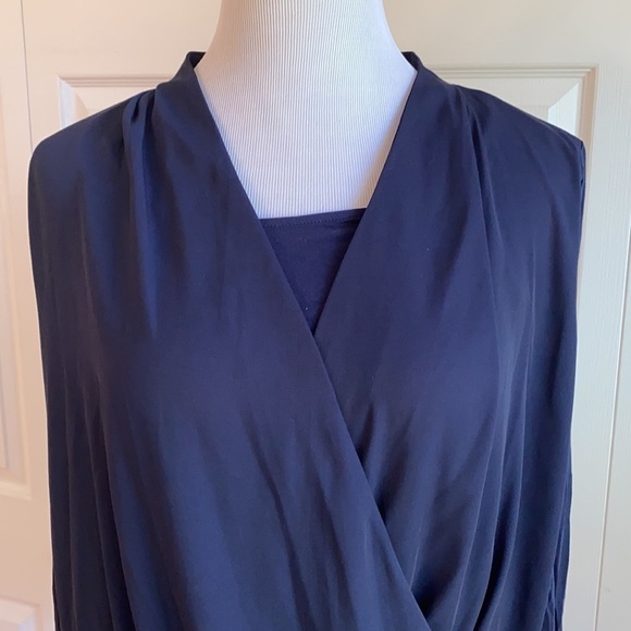 White House Black Market Navy Drape-Front Long Sleeve Blouse Size Medium - Picture 2 of 10